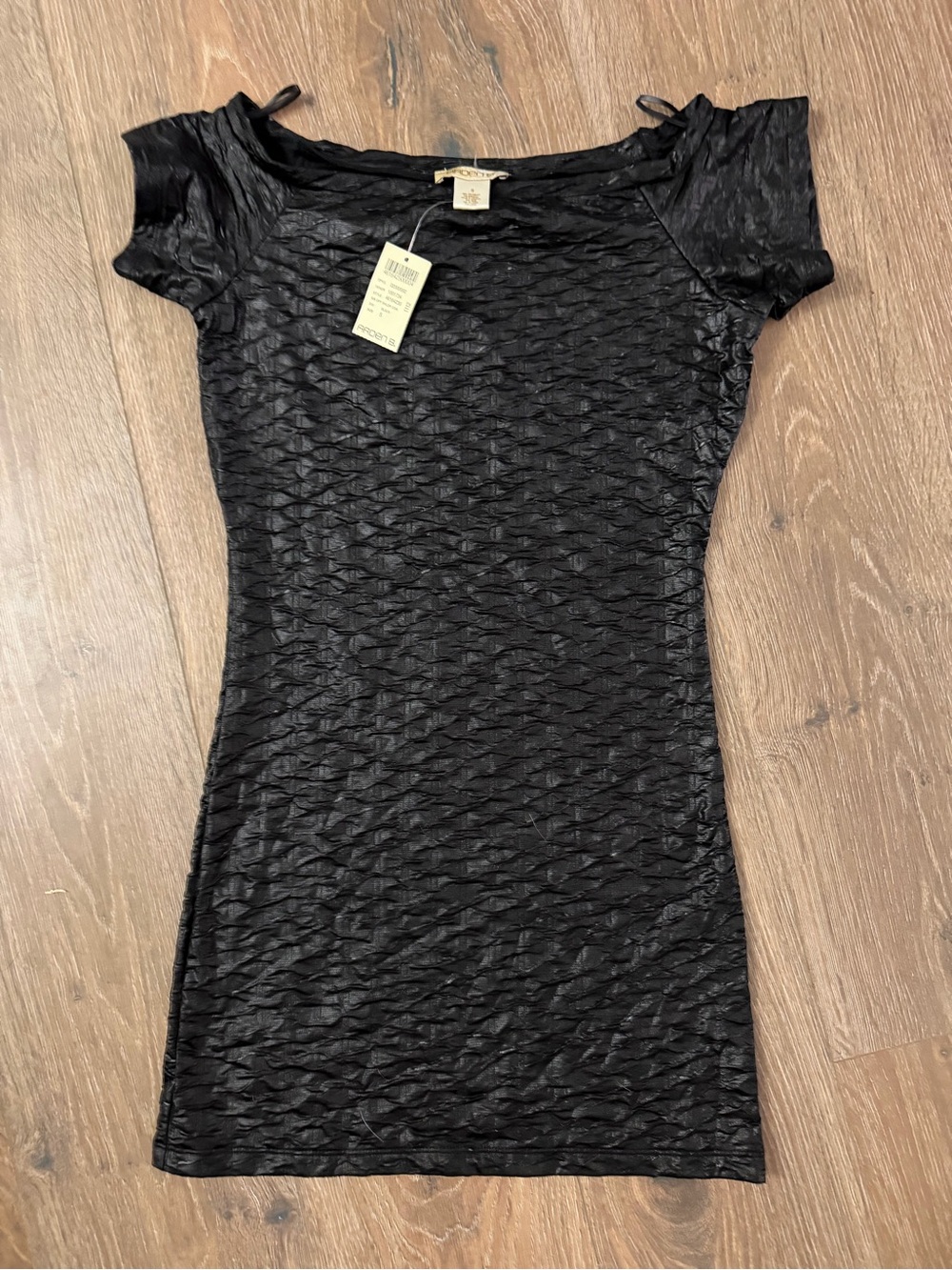 Arden B Black Textured Short Sleeve Tee